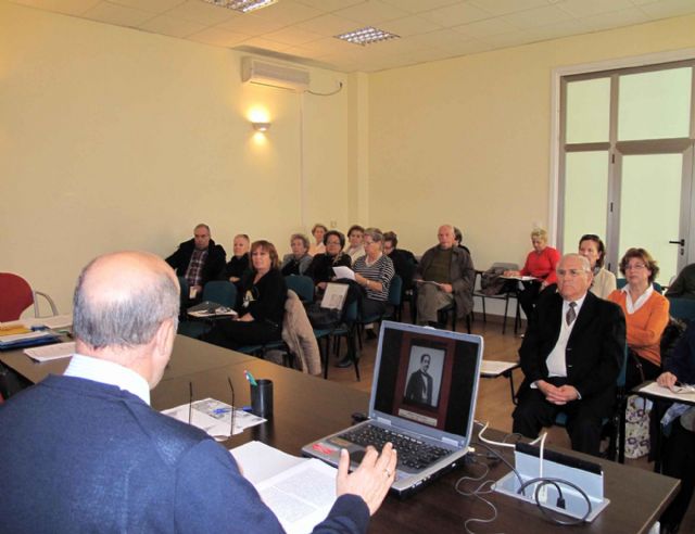 Mayores de Cartagena descubren al alcalde Alfonso Torres - 1, Foto 1