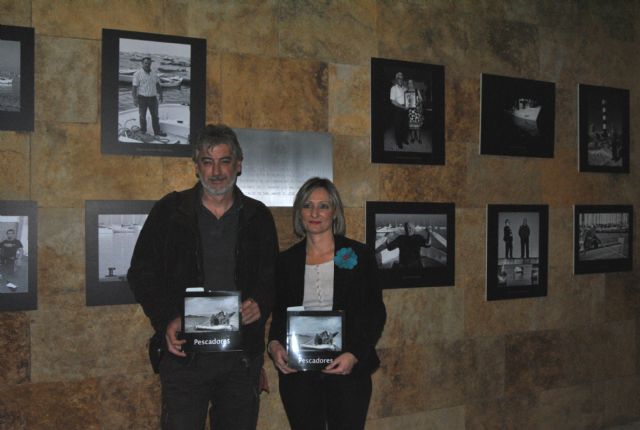 La exposición Pescadores llega al Ayuntamiento de San Javier - 1, Foto 1