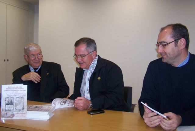 Presentado el libro del bicentenario del primer Ayuntamiento Constitucional de Águilas - 2, Foto 2