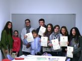 Juventud entrega los diplomas de los cursos de Tcnicas de Memorizacin, Italiano II, Marketing y Redes Sociales