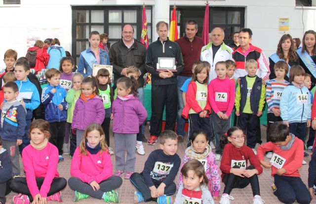 El Campeón del Mundo Abel Antón participa en la XIX Carrera Popular de La Estación-Esparragal junto a casi 400 atletas de la Región de Murcia - 1, Foto 1