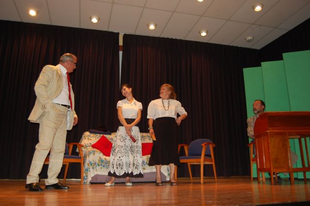 El Grupo de Teatro El Molinico de Alguazas salta al escenario en clave de sainete - 2, Foto 2