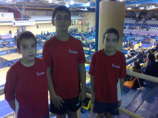 Andres David Ros, campeón del Torneo Nacional Clasificatorio de tenis de Mesa, Foto 2