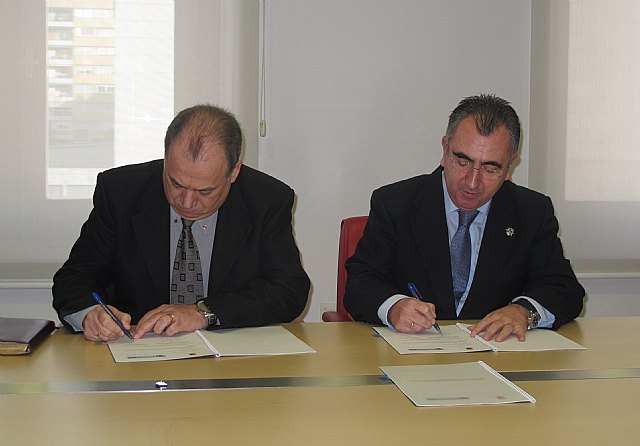 La Comunidad fija un marco de cooperación con el Consejo Evangélico de la Región - 2, Foto 2