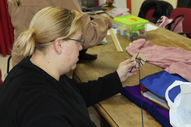 Aprender a dar una nueva vida a la ropa para luchar contra la exclusión social - 4, Foto 4