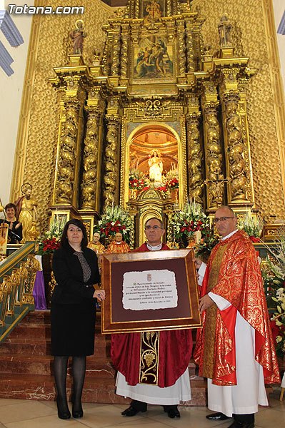 The vicar episcopal area and former pastor of Santiago, Francisco Fructuoso, received the title of Honorary Citizen of Loyal and Noble City Totana, Foto 2