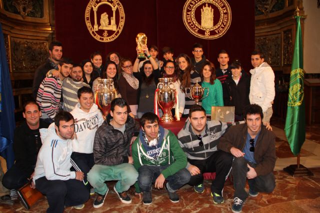 Campeones de Europa y del Mundo por un día - 2, Foto 2