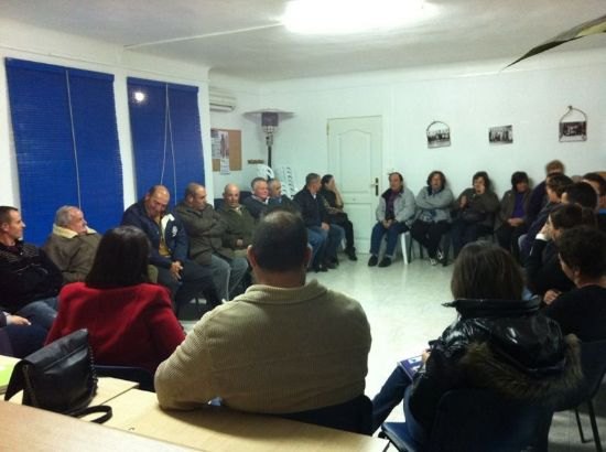 Autoridades municipales se reúnen con las asociaciones de El Raiguero para tratar necesidades vecinales de esta diputación, Foto 2