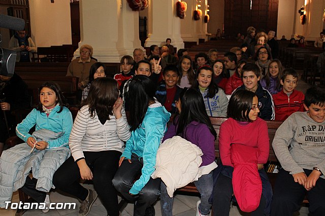 Alumnos de religin de diferentes colegios de de Totana asistieron a una misa en honor a Santa Eulalia - 3