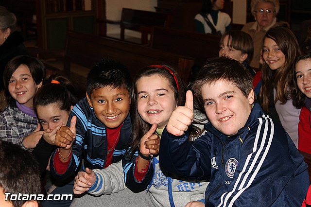 Alumnos de religin de diferentes colegios de de Totana asistieron a una misa en honor a Santa Eulalia - 11