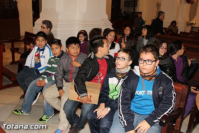Alumnos de religin de diferentes colegios de de Totana asistieron a una misa en honor a Santa Eulalia - 41
