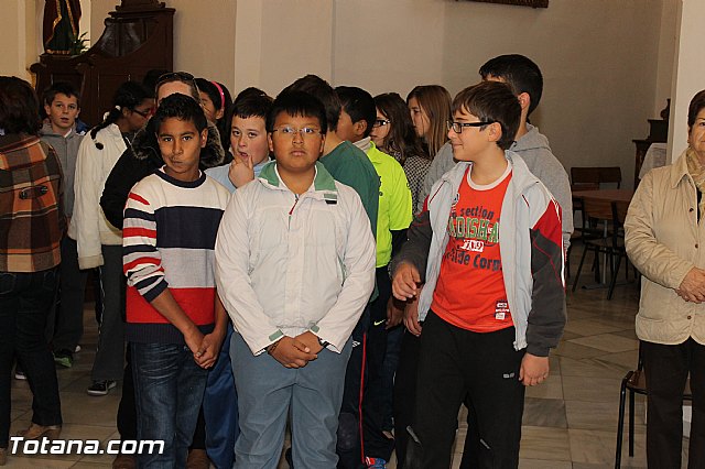 Alumnos de religin de diferentes colegios de de Totana asistieron a una misa en honor a Santa Eulalia - 57