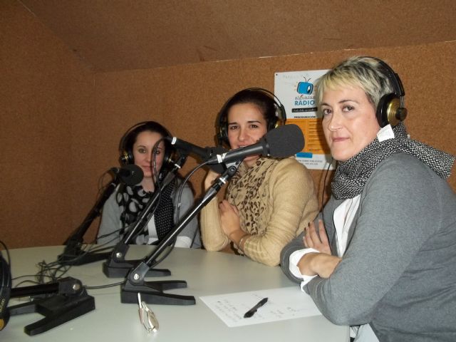 Alguazas Radio, a ritmo de baile con la Asociación Cultural Entre Aguas de la localidad - 1, Foto 1