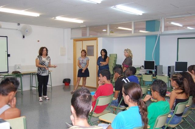 La Concejalía de Educación de Alguazas amplía este 2013 el Programa de Refuerzo Escolar a estudiantes de Educación Secundaria - 1, Foto 1