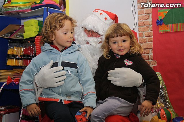 Papá Noel visitará Mundo Piñatas para recoger las cartas de los más peques de la casa, Foto 1