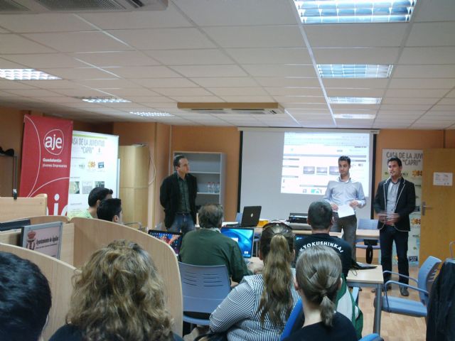 Más de 100 emprendedores de la Comarca aprenden a crear su Tienda Online con AJE Guadalentín, Foto 2