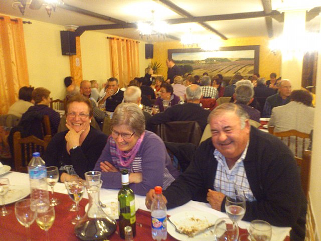 Cena de Navidad de la Asociacin “Amas y Amos de casa Igual-da” de la pedana del Paretn - 11