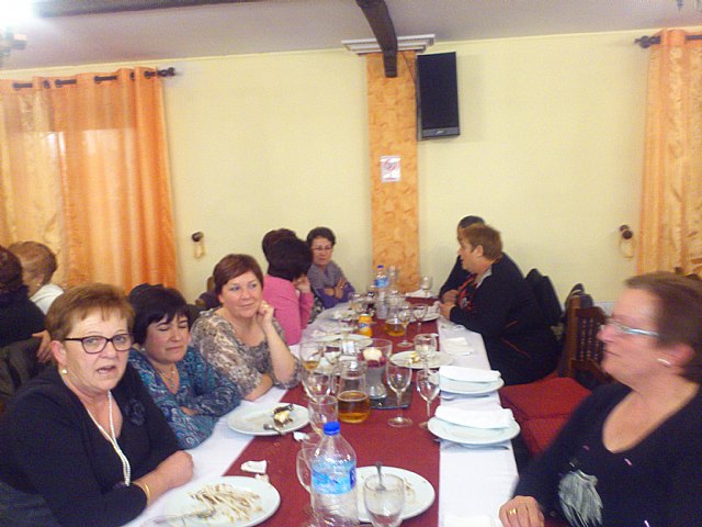Cena de Navidad de la Asociacin “Amas y Amos de casa Igual-da” de la pedana del Paretn - 12