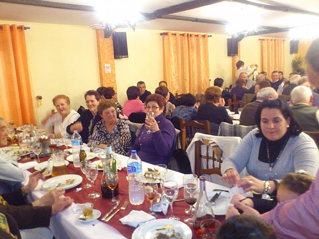 Cena de Navidad de la Asociacin “Amas y Amos de casa Igual-da” de la pedana del Paretn - 16