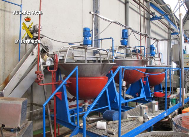 La Guardia Civil desmantela un almacén clandestino de elaboración de productos hortícolas - 3, Foto 3