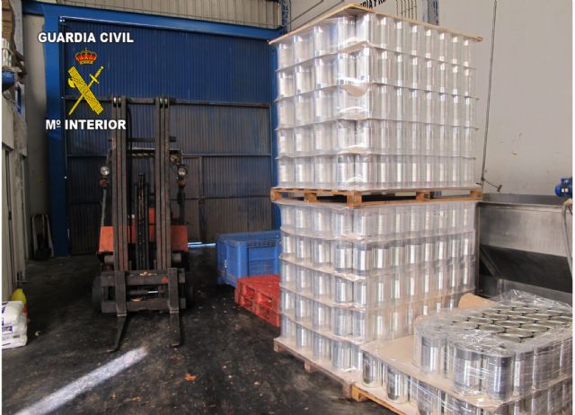 La Guardia Civil desmantela un almacén clandestino de elaboración de productos hortícolas - 4, Foto 4