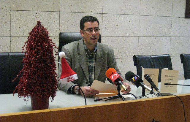 Se presenta el programa de Navidad y Reyes de Totana 2012/13, Foto 1