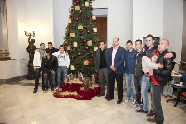 El Ayuntamiento recoge más de un centenar de juguetes con la campaña del Efesé - 5, Foto 5