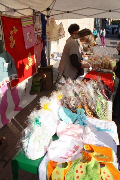 Inaugurado el stand navideño de la Asociación Mucho por Vivir de Torre-Pacheco - 2, Foto 2