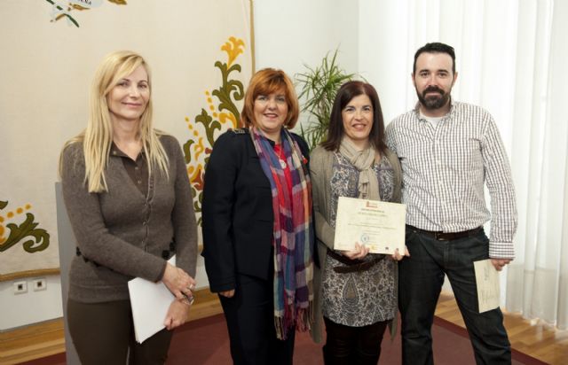 Entregados los diplomas a las alumnas de los cursos de informática de la Concejalía de la Mujer - 4, Foto 4