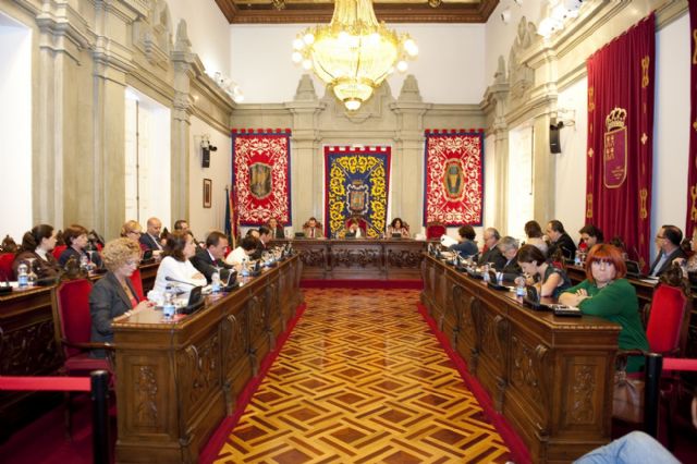 El pleno da luz verde al presupuesto municipal para 2013 - 1, Foto 1