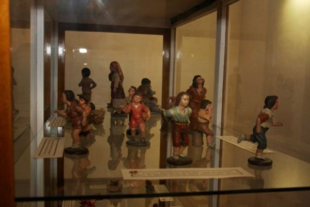 Inaugurada la exposición navideña Los niños en el belén, que ya puede visitarse - 2, Foto 2
