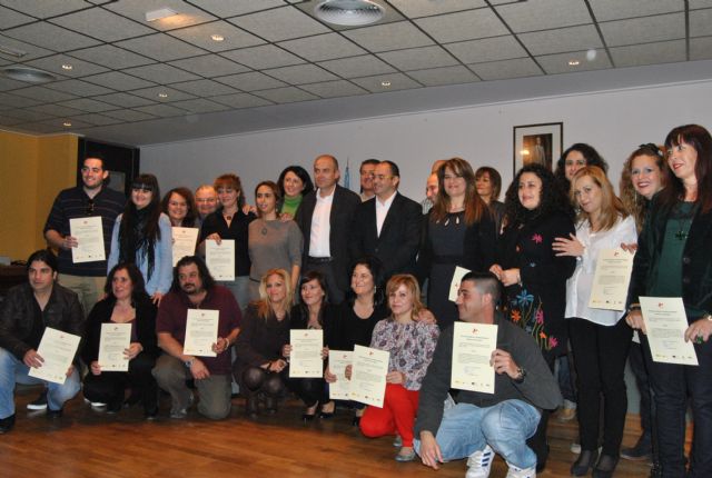 El taller de empleo se despide con la entrega de diplomas a sus 24 alumnos - 1, Foto 1