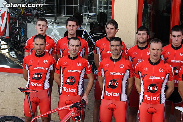 Presentacin equipo Club Ciclista Santa Eulalia - Bike Planet - 3