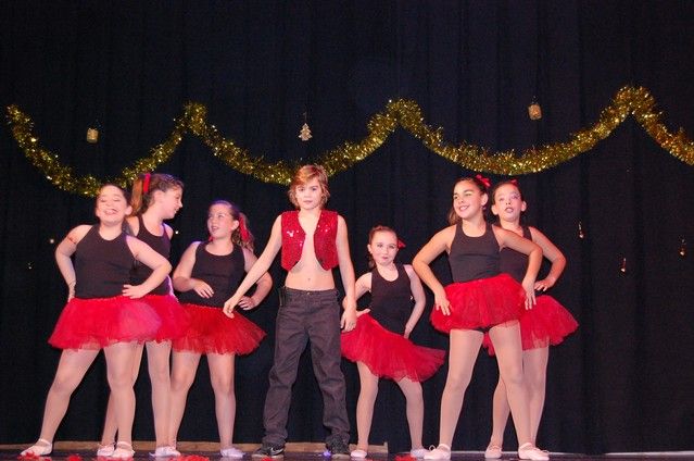 Las Peñas Báilalo y Entre Aguas de Alguazas marcan a ritmo de baile el compás de la Navidad local - 3, Foto 3