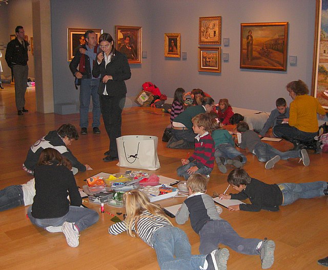 Más de un centenar de niños participan en la octava edición del concurso ´Pinta la Navidad´ - 1, Foto 1