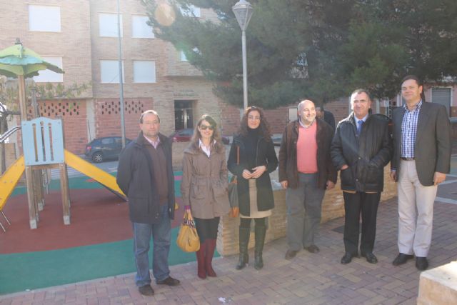 El consejero de Presidencia inaugura un nuevo jardín y conoce las obras de acondicionamiento de otras áreas recreativas - 3, Foto 3