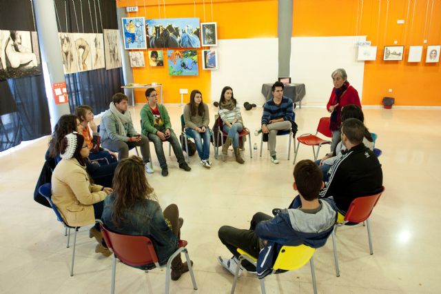 Primer encuentro del equipo Corresponsales Juveniles - 2, Foto 2