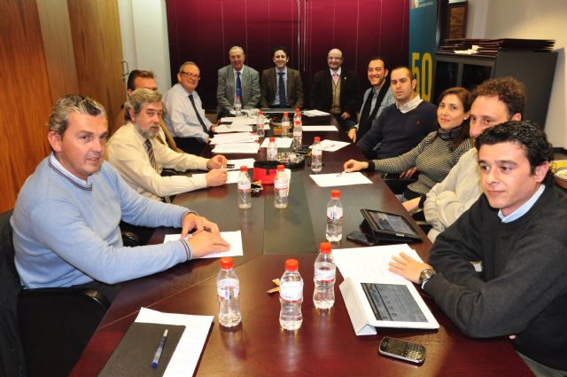 Los Ingenieros Técnicos Industriales de la Región y Cáritas vuelven a darse la mano - 1, Foto 1