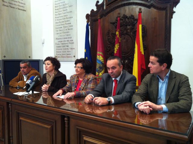 El Barrio de La Viña acogerá un mercado con 49 puestos durante las mañanas de los sábados 29 de diciembre y 5 de enero - 1, Foto 1