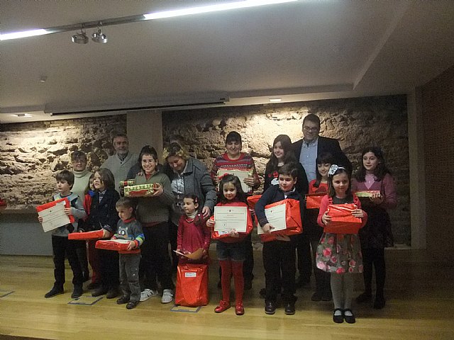 Cultura entrega los premios del octavo concurso ´Pinta la Navidad´ - 1, Foto 1