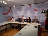 El PSOE exige a Valcrcel que convoque elecciones anticipadas antes del verano