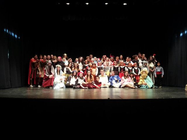 Los ciudadanos de Blanca muestran su solidaridad durante las fiestas navideñas - 1, Foto 1