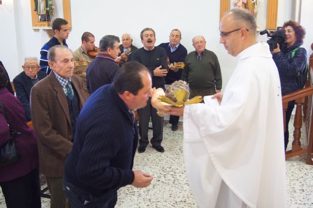 Autoridades municipales asisten al Raiguero Alto donde se ha celebrado el tradicional Canto de Ánimas de la mano de la cuadrilla de la pedanía - 2, Foto 2