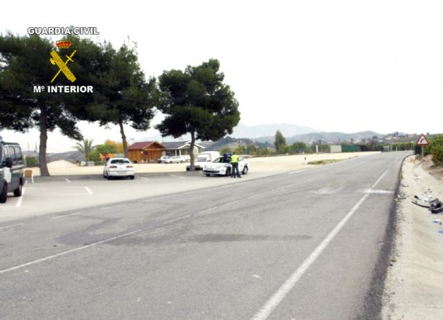 La Guardia Civil detiene a un conductor que perdió la vigencia del permiso conducir por haber agotado el crédito de puntos - 1, Foto 1