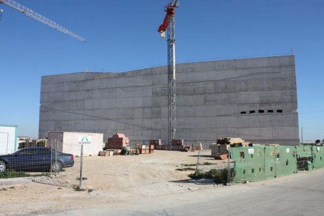El alcalde de Torre-Pacheco y el consejero de Cultura y Turismo visitan la Sima de las Palomas y las obras del Museo de Paleontología y de la Evolución Humana - 4, Foto 4