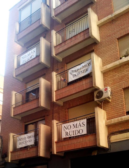 UPyD Murcia reclama una solución para los vecinos afectados por el ruido - 1, Foto 1