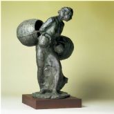 Las esculturas de González Beltrán al alcance de los mayores