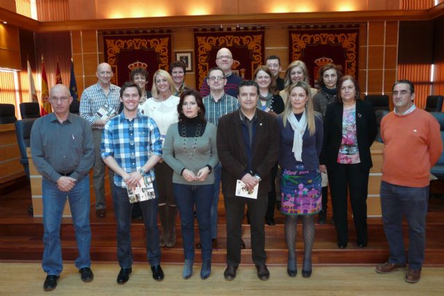 El Ayuntamiento de Molina de Segura recibe la visita de un grupo de profesores de la ciudad galesa de Cardiff que participa en el Proyecto Comenius Regio - 2, Foto 2