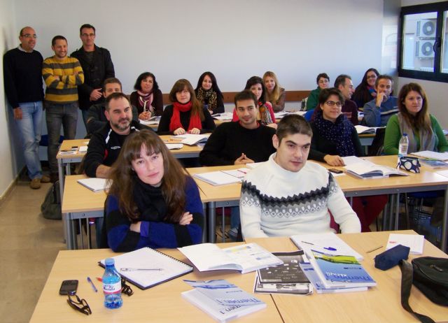 Desempleados aguileños se forman en  Alemán de atención al público y Servicios de bar-cafetería - 3, Foto 3