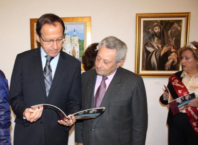 El Alcalde entrega los premios a los ganadores del concurso Los mayores también pintan - 2, Foto 2